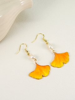 【条码价：88】杏韵耳环250700075